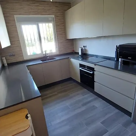 빌라 Immaculate 2 Bed 2 Bath & Pool For 4 말라가